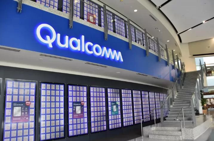 Qualcomm Intensifies Its Transition to AI